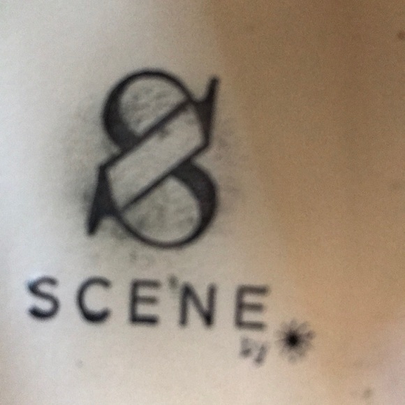 NEW Studded SCENE SZ8.5 Ankle Strap Shoe - Picture 9 of 9